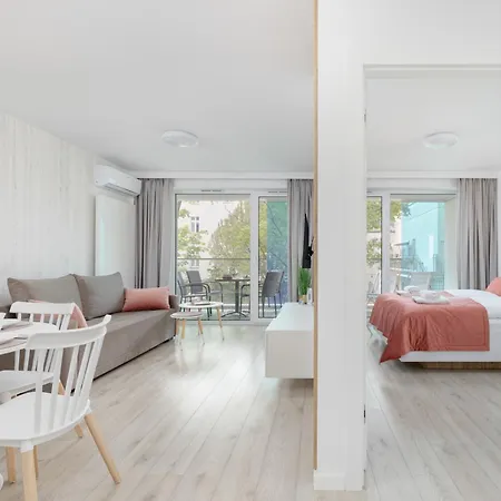 Апартаменти Whiteblue Ii Seaside Ul Konopnickiej Sauna & Fitness & Bawialnia Dla Dzieci & Rowerownia - W Cenie Pobytu Колобжег